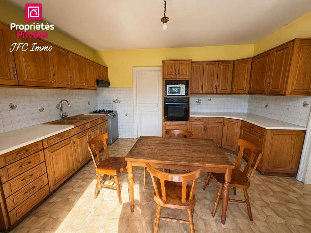 Maison Laversine 7 pièce(s) 140 m2 + dépendances
