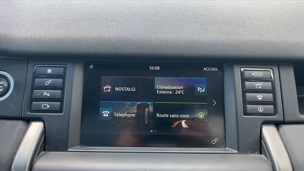 Discovery sport 2.0 TD4 180 AWD BVA9 SE - Automatique 2019 occasion 45000 Orleans