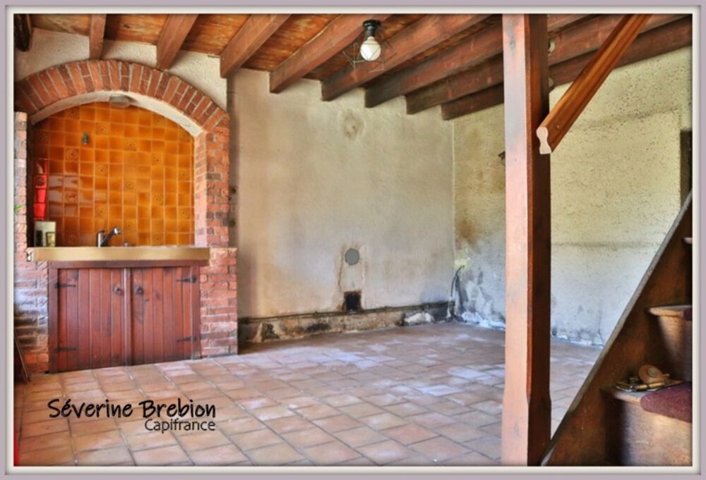 Vente Maison Maison 4 chambres, 3 granges, terrain de 1200 m², CELLES SUR DUROLLE (63) Celles sur durolle