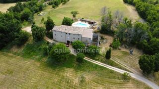 Propriété/château à vendre 10 pièces 450 m²
