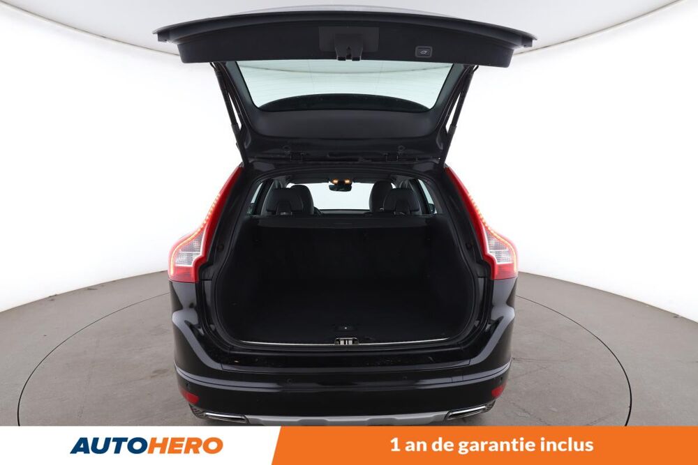 XC60 2.4 D5 AWD Summum Geartronic 6 220 ch 2016 occasion 92130 Issy-les-Moulineaux