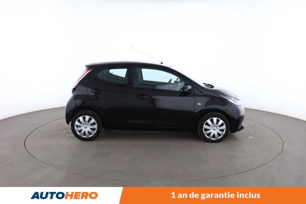 Aygo 1.0 VVT-i X-Play 5P 69 ch 2015 occasion 92130 Issy-les-Moulineaux