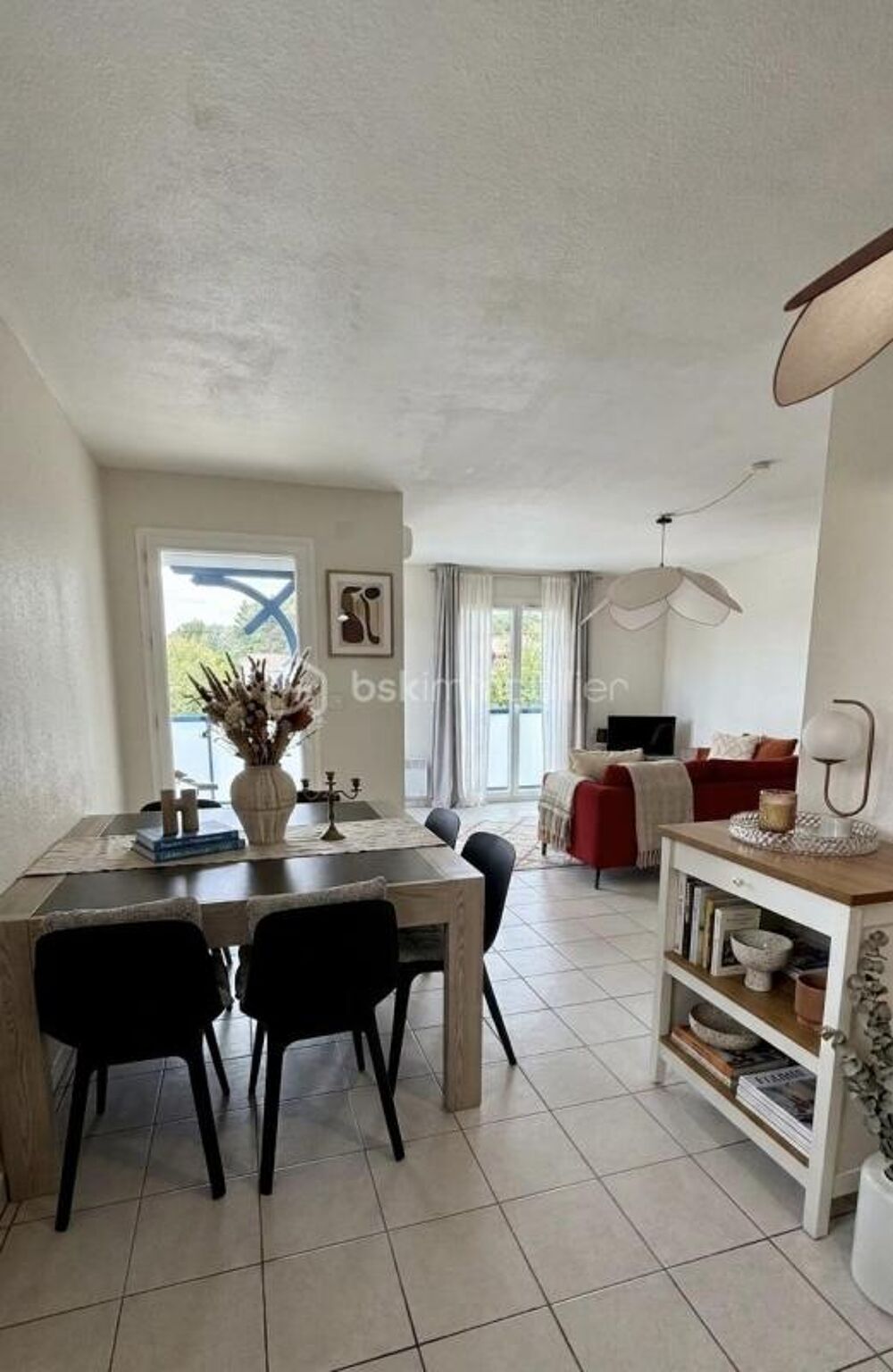 Appartement T3 avec piscine privée 'Résidence des pins'