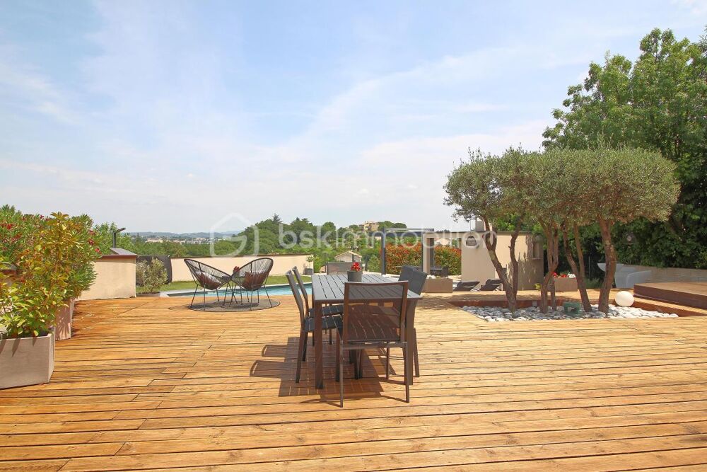 Villa contemporaine de 165 m² avec piscine
