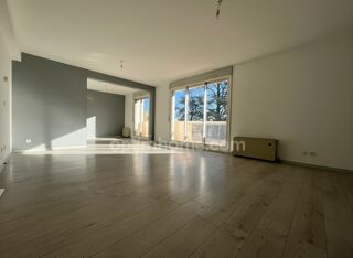  Appartement à vendre 5 pièces 104 m²