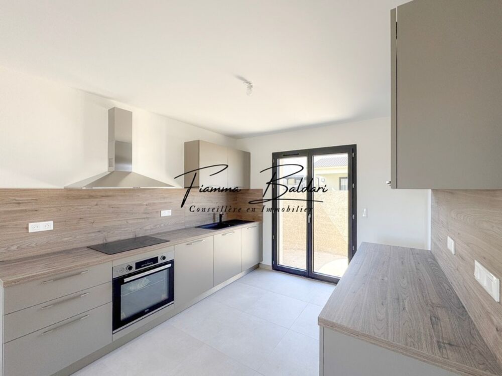 Vente Maison À vendre Maison T4 en duplex de 86m² neuve avec garage, Folelli, Penta di Casinca, Haute-Corse (20) Penta di casinca