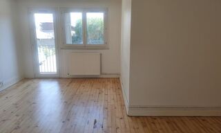  Appartement à louer 1 pièce 31 m²