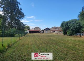  Terrain à vendre 700 m²