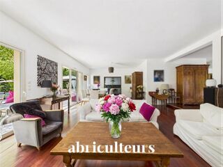  Maison à vendre 8 pièces 370 m²
