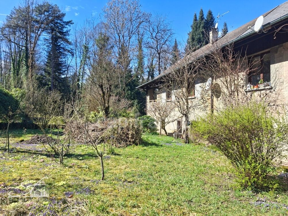 Vente Maison Maison et dépendances en vente Chamoux-sur-Gelon à 30min de SAINT-JEAN-DE-MAURIENNE Chamoux sur gelon