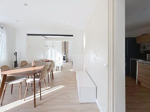   EVERLY – MAISON ENTIÈREMENT RÉNOVÉE DE 147 M² – 4 CHAMBRES – TERRAIN DE 1 400 M² Maison - 7 pièce(s) - 147 m²