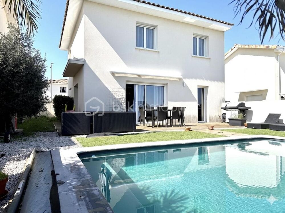 Maison moderne avec piscine de 2017