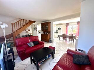  Maison  vendre 10 pices 137 m