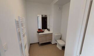  Appartement à louer 2 pièces 32 m²