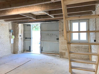  Parking / Garage à vendre 70 m²