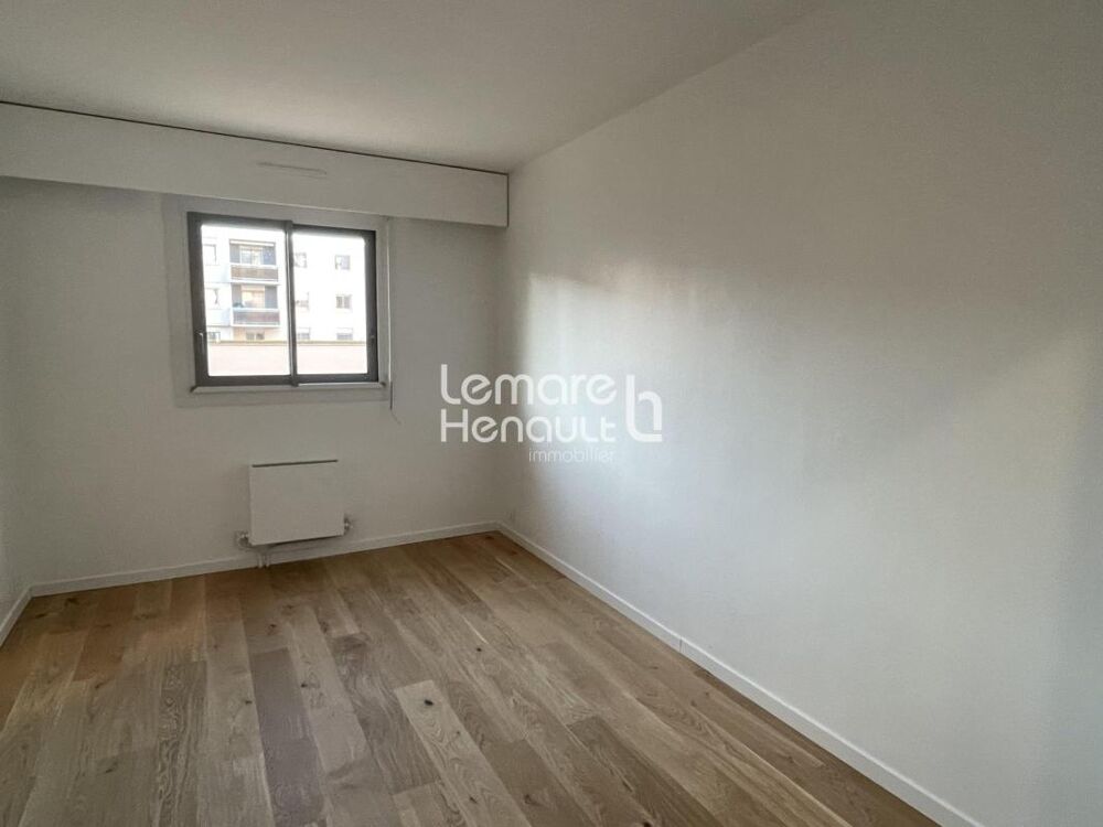 Location Appartement Dreux en Résidence, F4, 89.61 m², Terrasse, Parking, Cave Dreux
