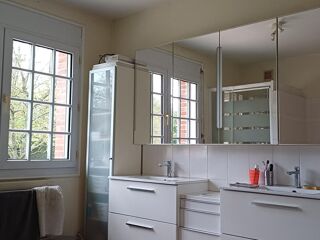  Maison � vendre 8 pi�ces 243 m�