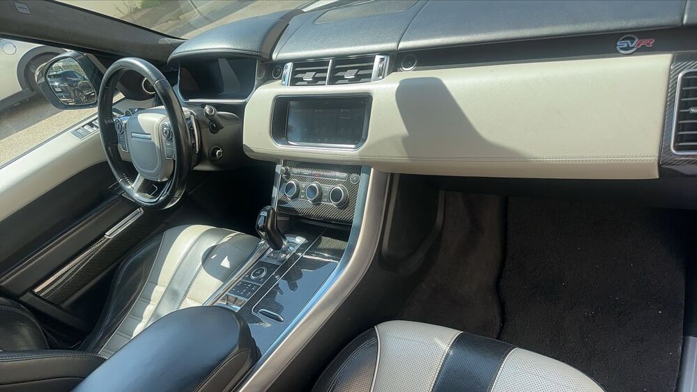 Range Rover II V V8 S/C 5.0 550 SVR A N/A 2017 occasion 13010 Marseille