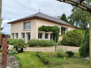  Proprit/chteau  vendre 8 pices 147 m