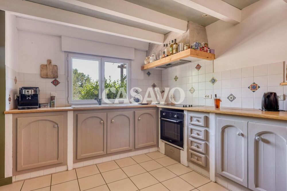 à vendre  Propriété/château Tourves (83170)
