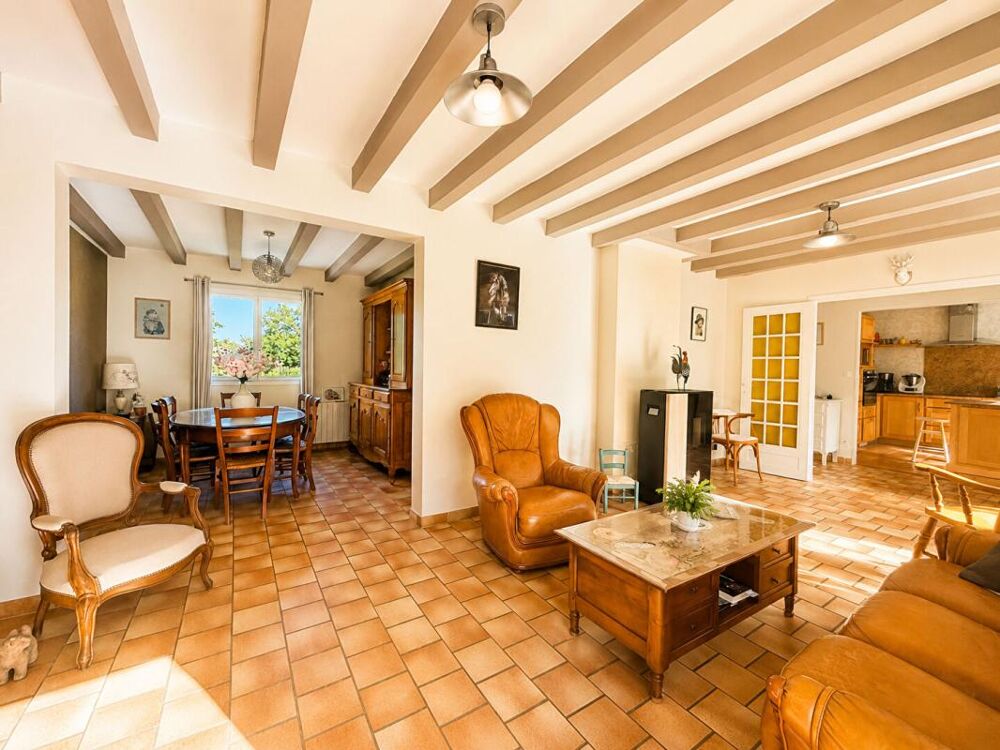 Vente Maison Maison rénovée sur 2 ha avec box chevaux - Secteur Mamers Mamers
