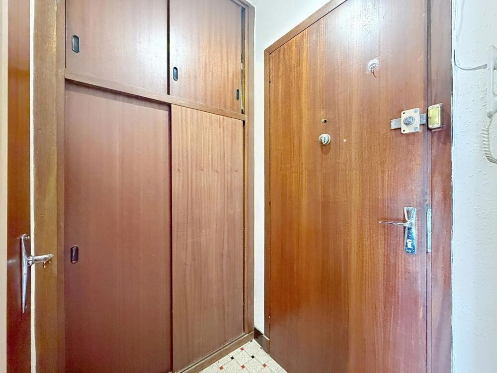 Vente Appartement Appartement avec balcon et parking vendu loué Lyon 1