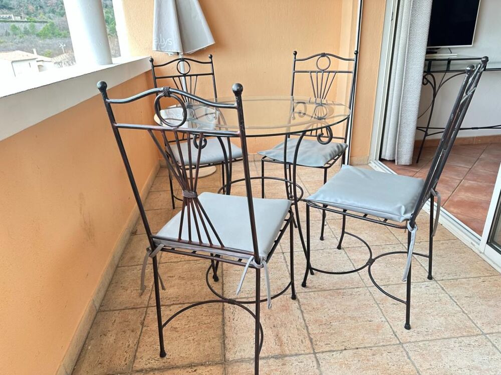 A vendre Gréoux les Bains, T2 avec bail commercial dans Résidence