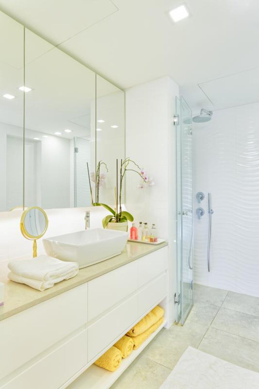 Vente Appartement ***Proche St Augustin ***Bel appartement 3 pièces avec extérieur + place de parking ! Merignac