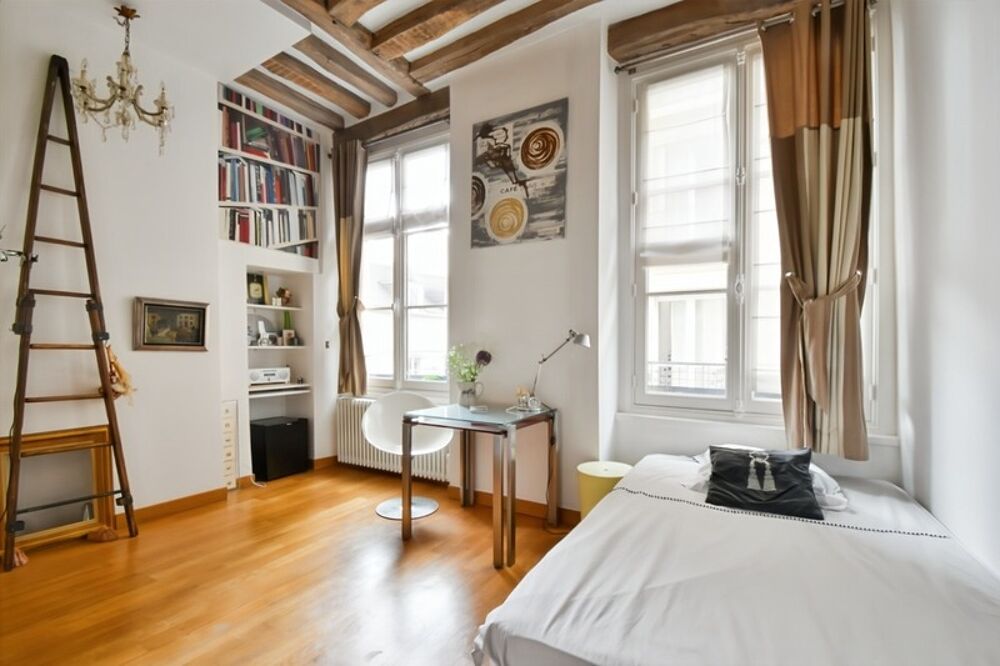 Appartement 1 pièce 17 m² · à Paris 7 · 17 m² · 320 000 €