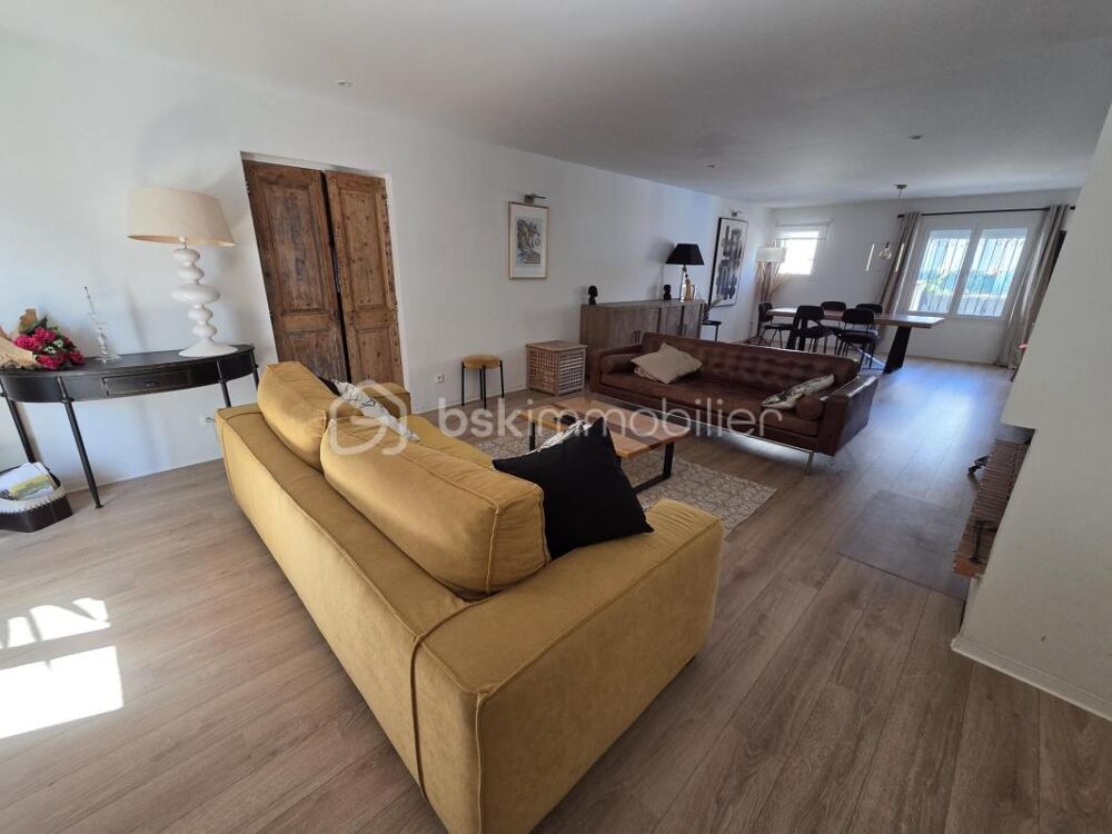 Vente Appartement SETE PROCHE CENTRE VILLE T3 DE 93 M² AVEC GARAGE de 46 m² TERRASSE ET JARDIN : VUE SUR LA VILLE Sete
