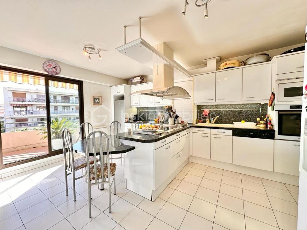 vendre  Appartement Cagnes-sur-Mer (06800)