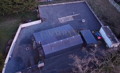 Local Artisanal 140m&sup2; + Terrain 700m&sup2; - Acc&egrave;s RN12 & Proche Fournisseurs &agrave; louer PLOUISY (22) 750 22200 Plouisy