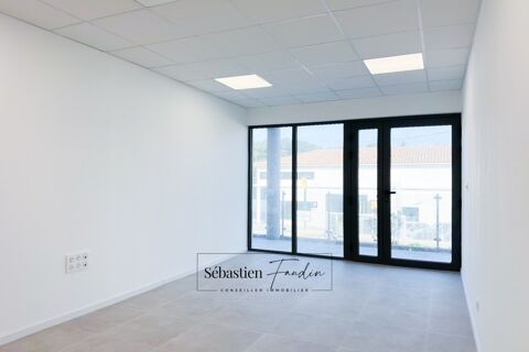 Bureau &agrave; louer LA SEYNE SUR MER (83) – 30 M&sup2; – FORTE VISIBILIT&Eacute; – BUREAUX NEUFS – PMR – STATIONNEMENTS 1005 83500 La seyne sur mer