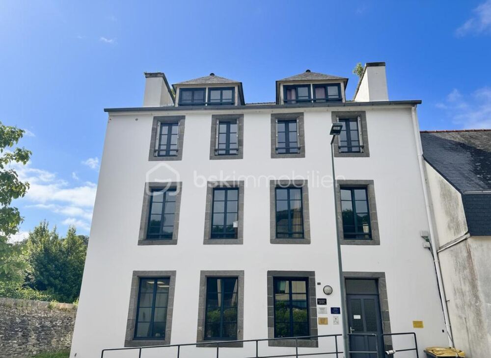 Appartement 3 chambres au calme en centre ville de Châteaulin