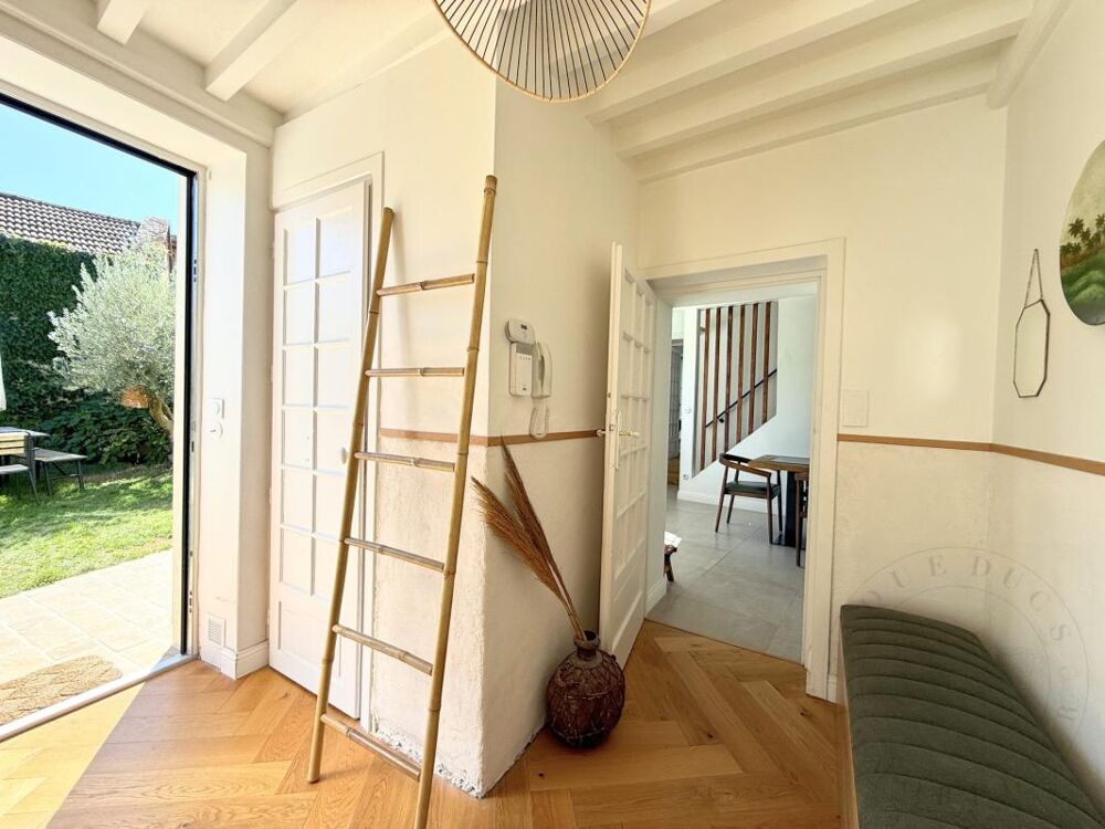 Vente Maison Élégante demeure historique rénovée, jardin & piscine Chaponost