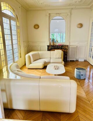  Propri�t�/ch�teau � vendre 9 pi�ces 302 m�