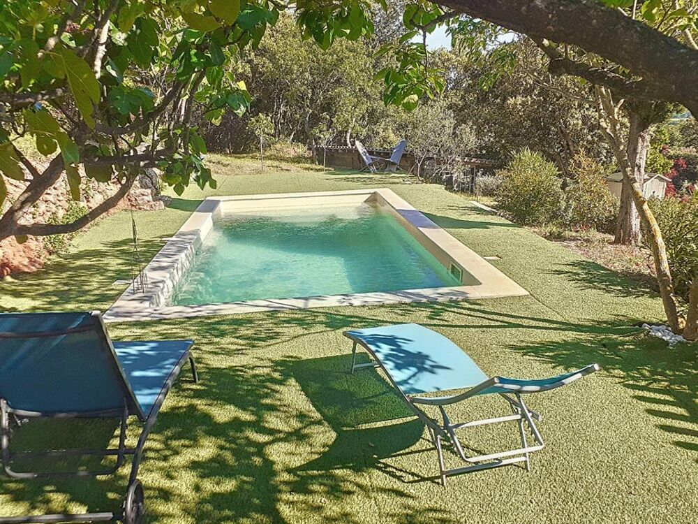� vendre  Villa La Roquebrussanne (83136)