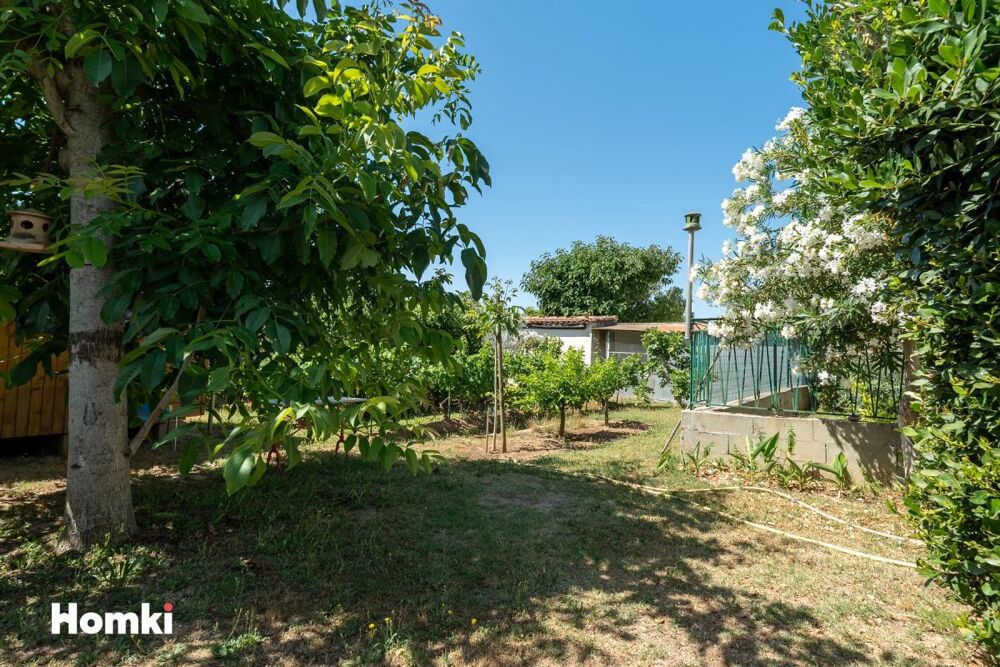 Vente Maison Terrain à fort potentiel – 350 m² constructibles avec bâti existant La fare les oliviers