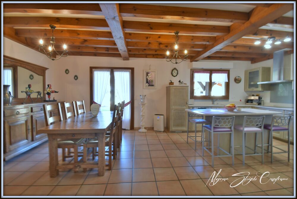 Vente Maison Maison Landaise à vendre 6 pièces de 153 m² (40) Soustons, commerces à pied, au calme Soustons