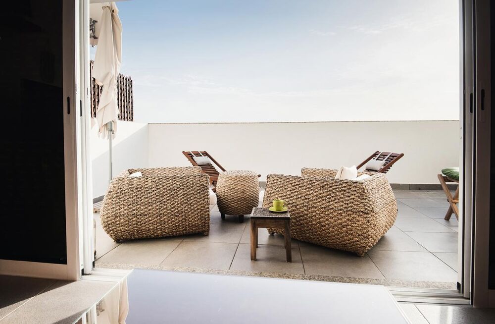 A SAISIR - T3 à 2 min. du M14 - Séjour intelligemment agencé, BALCON de 12 m2, deux belles chambres