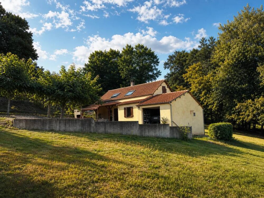 Maison de 4 pièces de 92 m² à Lamothe-Fénelon