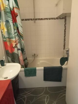  Appartement à louer 3 pièces 50 m²