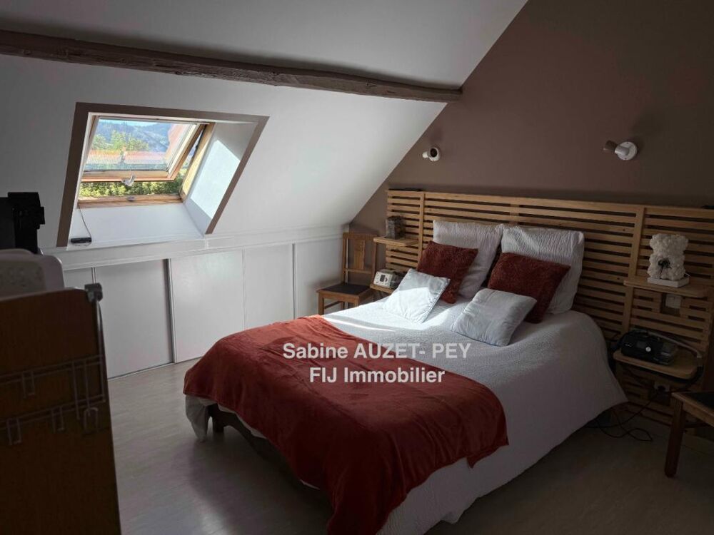 Vente Duplex/Triplex Appartement 3 pièces / 66 m² / 118 800 EUR / SEYNE Seyne