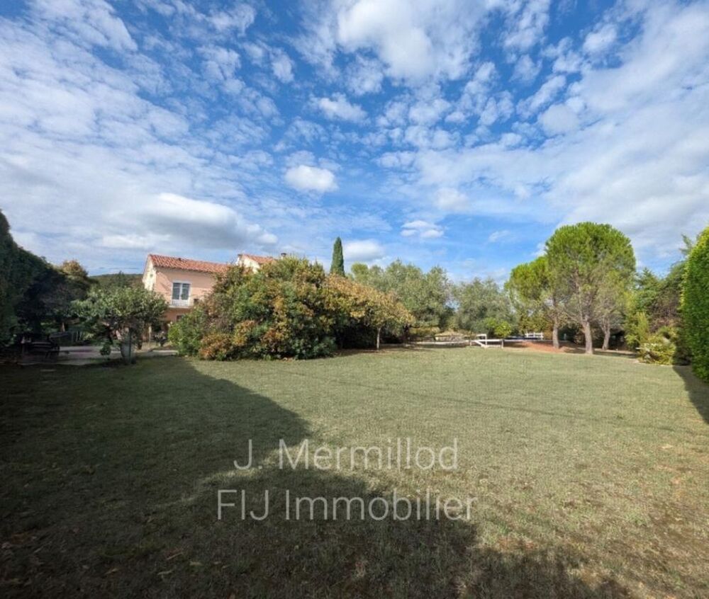 Vente Maison Maison 7 pièces / 183 m² / 393 000 EUR / SAINT-PRIVAT-DES-VIEUX Saint privat des vieux