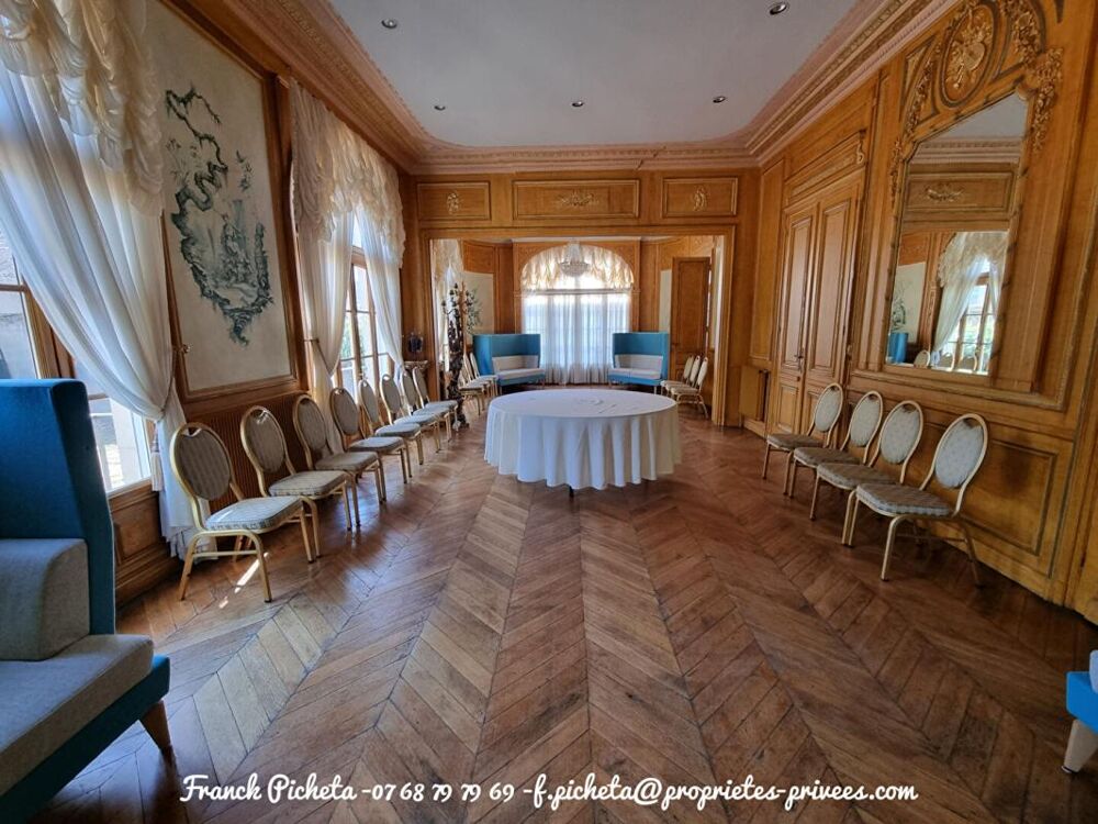 � vendre  Propri�t�/ch�teau Arras (62000)