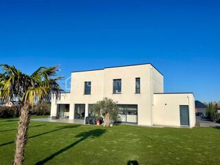 Vente Maison Maison Cubique sur le Premier Rang du Golf Merignies