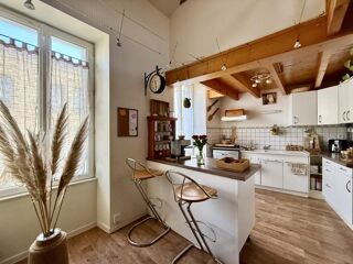 Immeuble à vendre 6 pièces 151 m² Meschers sur gironde