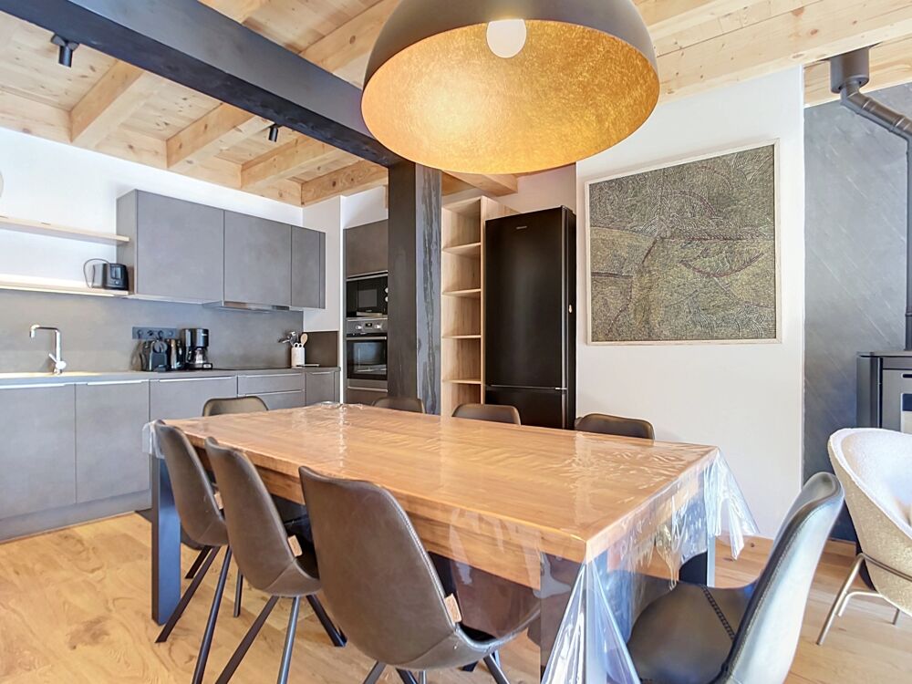 LES DEUX ALPES Centre Duplex d'exception  4 chambres  Vendu meublé