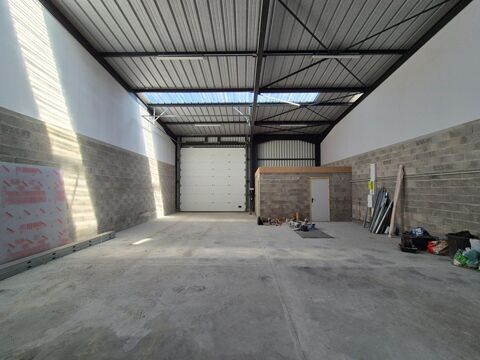   LORIENT Nord ( CLEGUER) - Entrepôt, local industriel 150 m² 