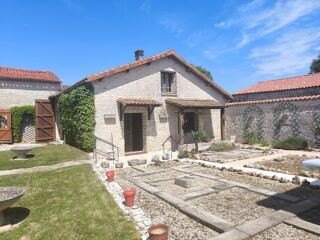  Propriété/château à vendre 6 pièces 146 m²